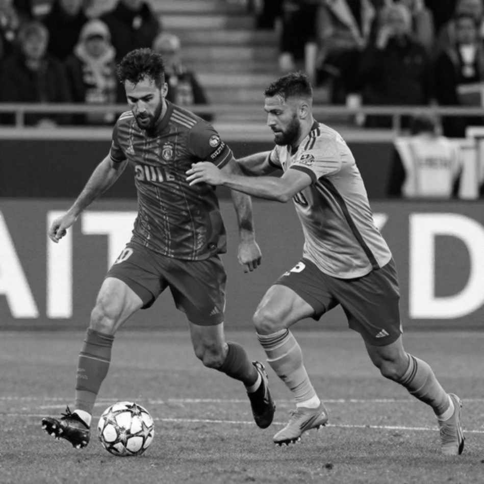 Lời thì thầm từ phòng thay đồ Persib: Khi ba chức vô địch không đủ trả tiền cho một phòng hồi phục