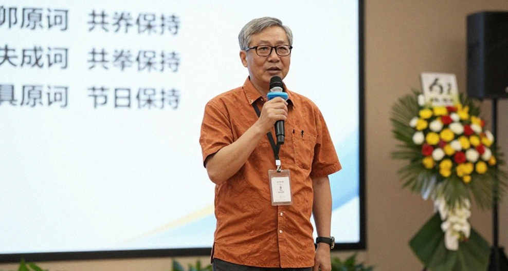 Bản phân tích trống rỗng và bài học từ phòng VAR: Đừng biến kỳ vọng thành bằng chứng