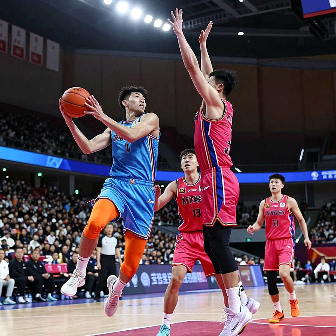 PAOK 84-82 Panathinaikos: Cú ném buzzer của Cedi Osman và bài toán rebound bị bỏ quên