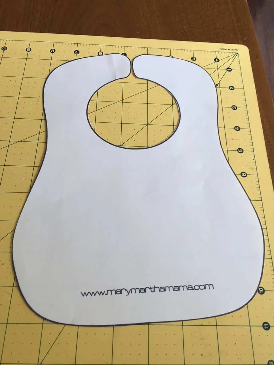 Baby Bib Pattern And Stepstep Tutorial – Mary Martha Mama throughout Free Printable Bib Pattern