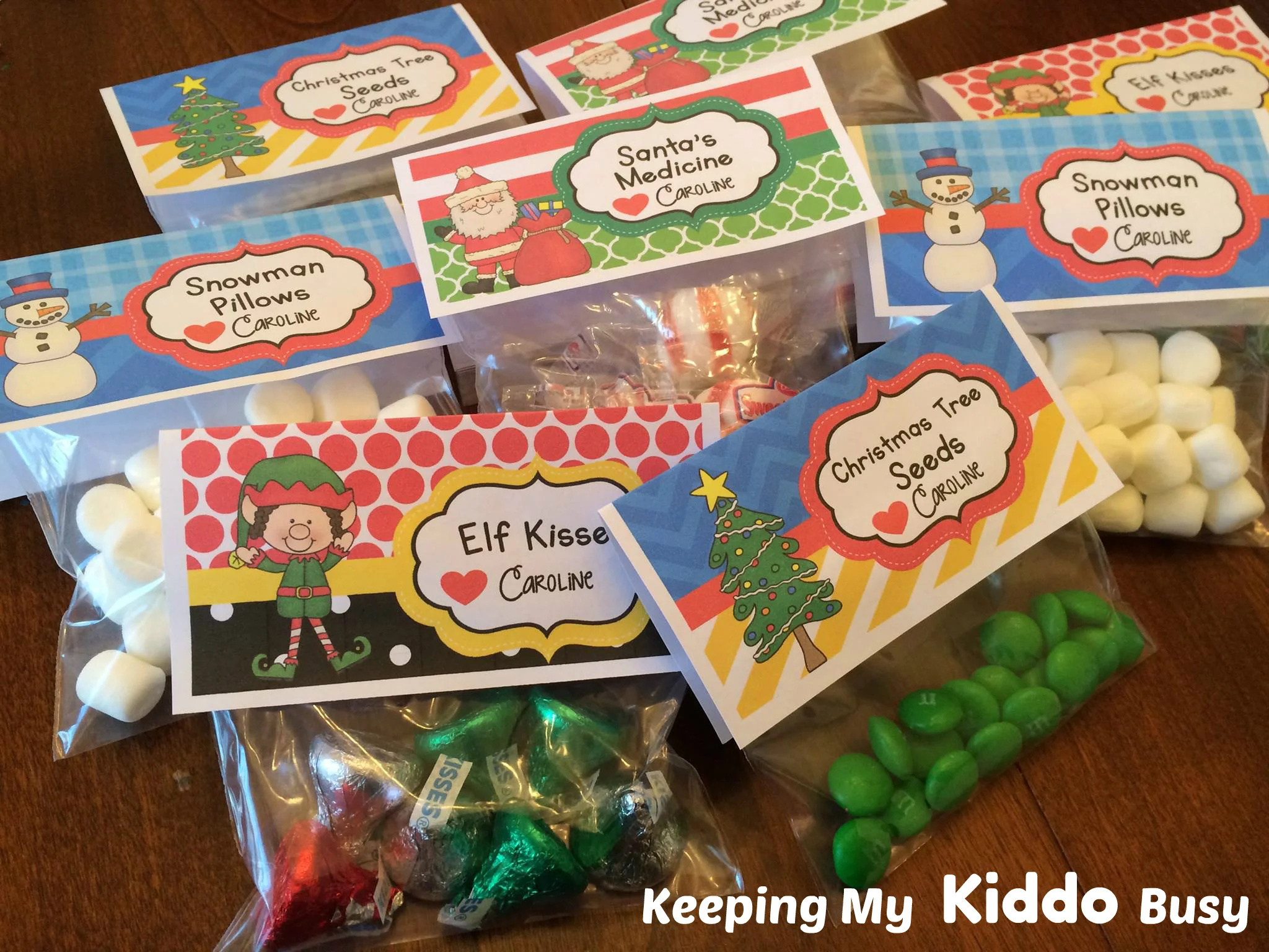 Christmas Favor Toppers {Free Printable} — Keeping My Kiddo Busy with regard to Free Printable Bag Toppers