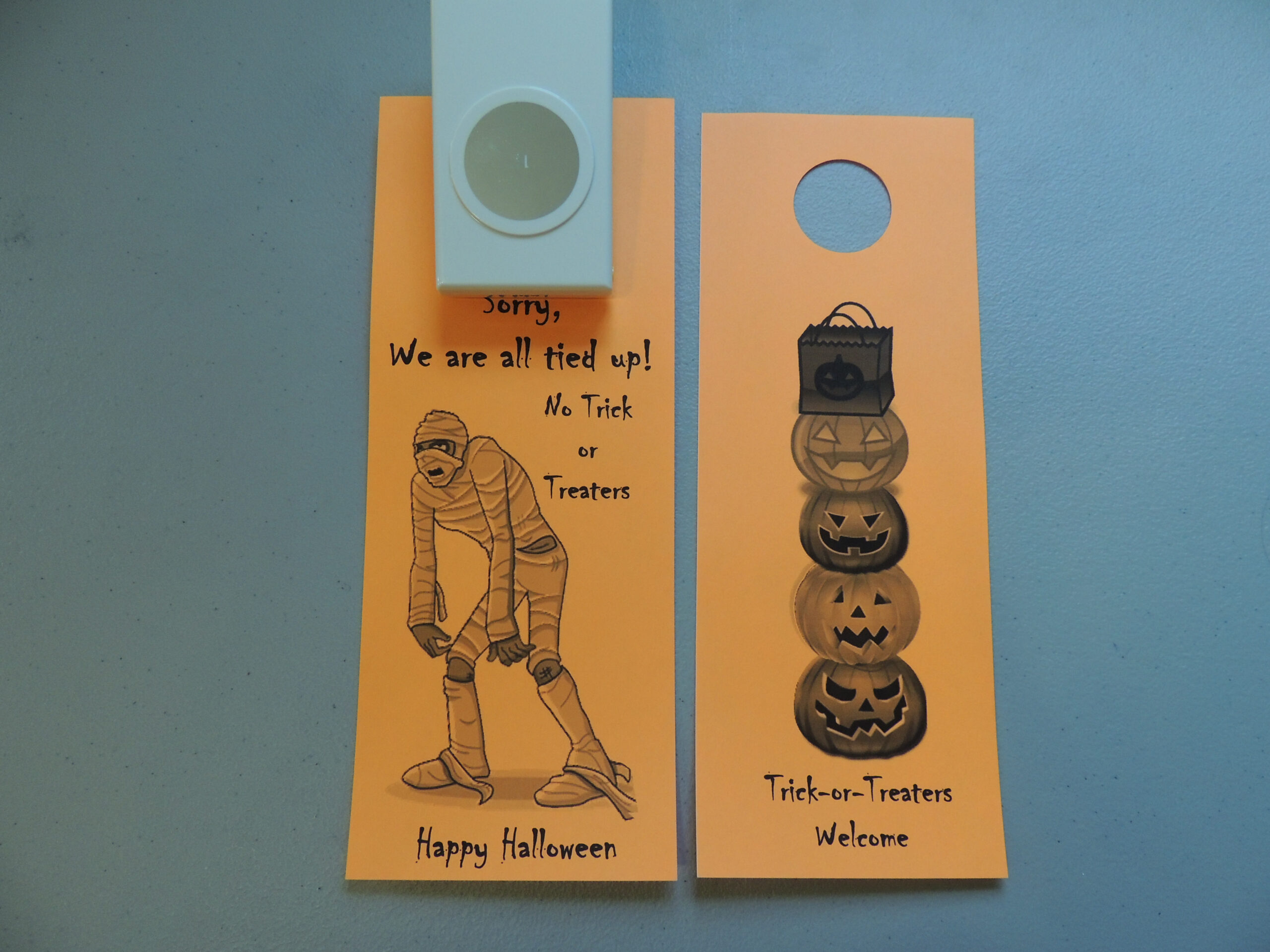 Free Printable Halloween Door Hanger For Your Apartment Community regarding Halloween Door Hangers Free Printable
