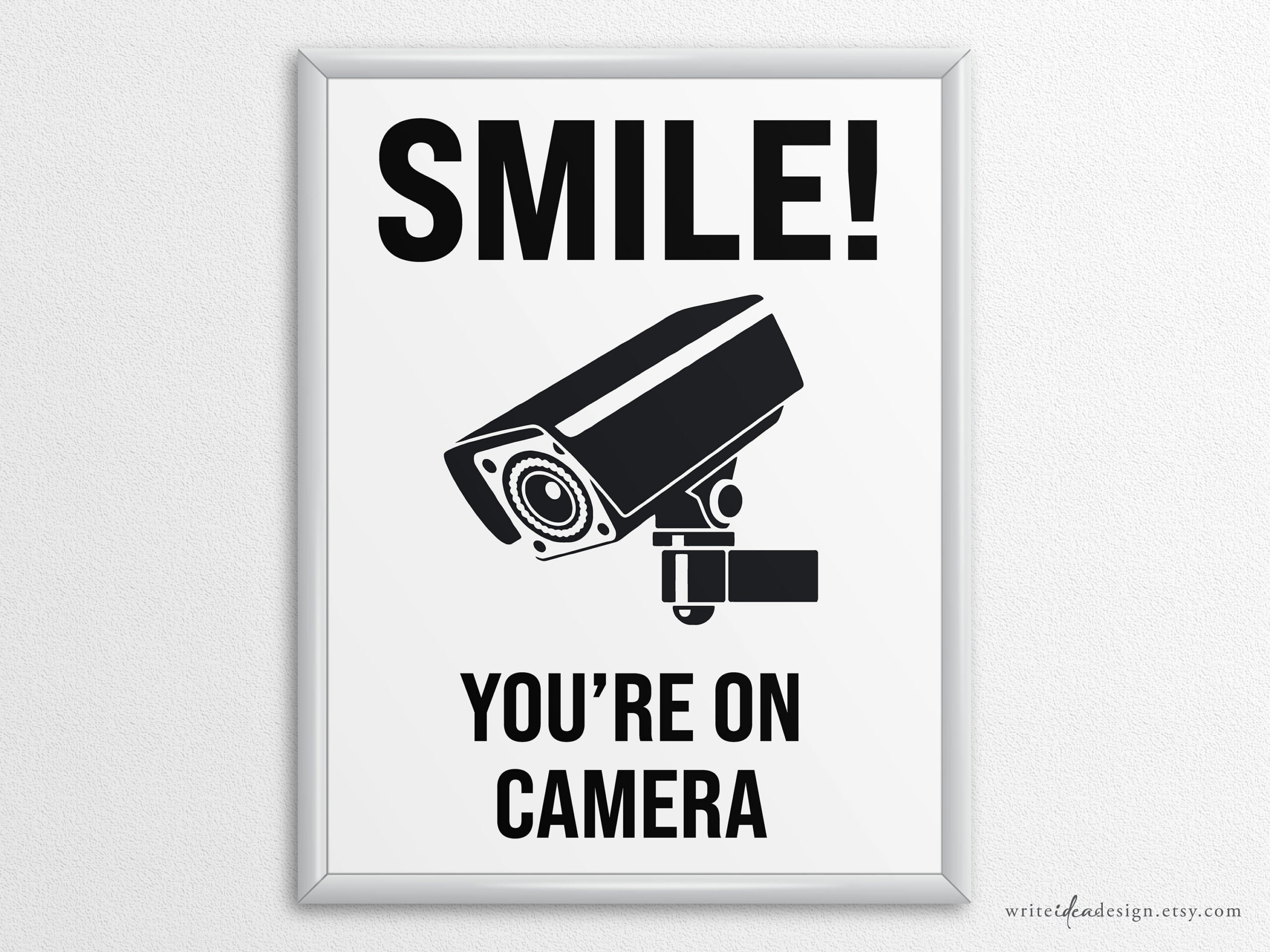 Smile You&amp;#039;Re On Camera Zeichen: Sicherheits-Poster Zum Ausdrucken for Free Printable Smile Your On Camera Sign